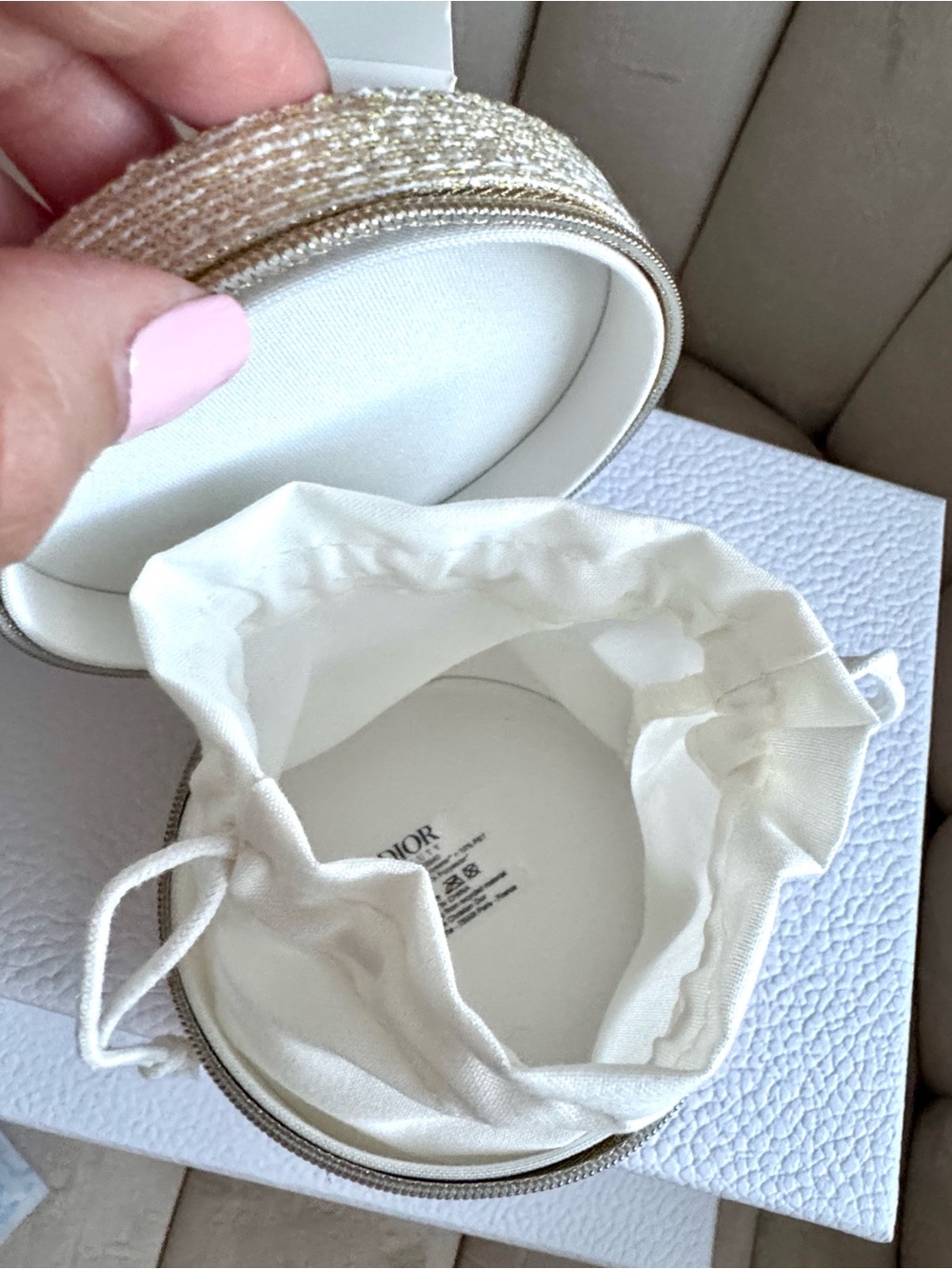 Dior Round Cream and Gold Tweed Cosmetic Case - Picture 4 of 6
